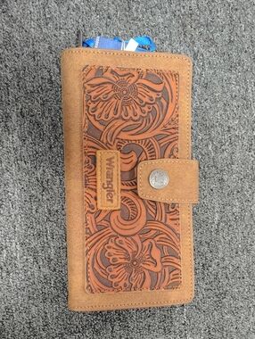 Wrangler Tooled Floral Tan and Brown Zip Wallet